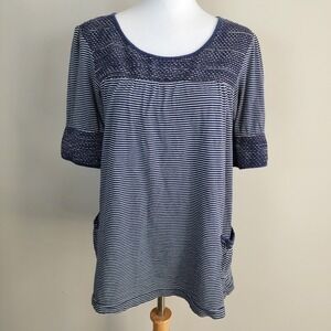 Billabong Shirt Womens Medium Blue White Horizontal‎ Stripes French Look Tee Top